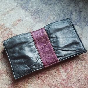 Goldenbleu gray and purple crackle leather bifold clutch